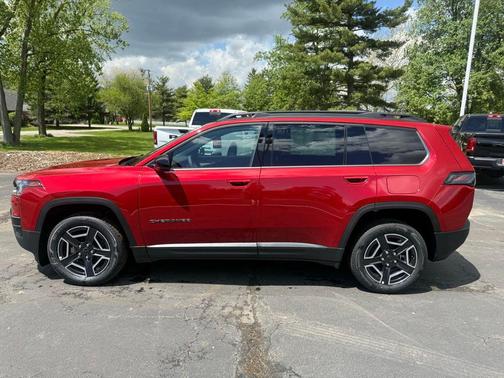 Red Hot Pearlcoat 2026 Jeep Cherokee Limited