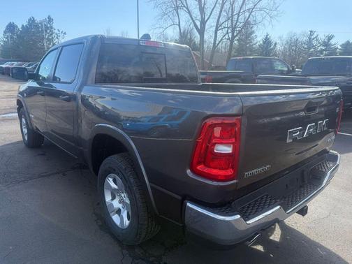 Granite Crystal Metallic Clearcoat 2026 RAM 1500 Big Horn/Lone Star
