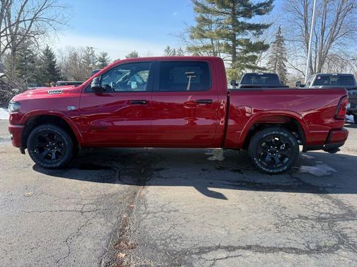 Molten Red Pearlcoat 2026 RAM 1500 Big Horn/Lone Star
