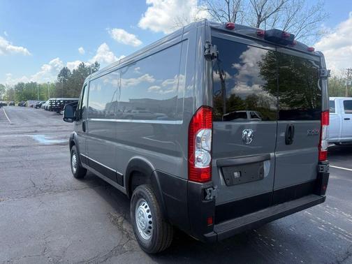 Ceramic Gray Clearcoat 2026 RAM ProMaster 1500 Low Roof