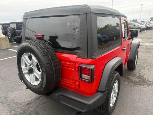 Firecracker Red Clearcoat 2019 Jeep Wrangler Sport S