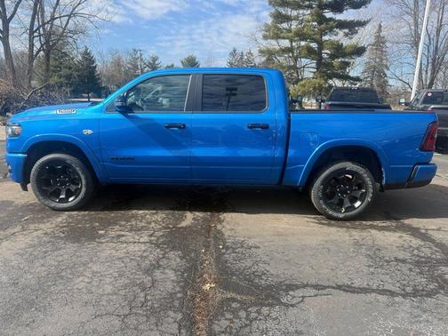 Hydro Blue Pearlcoat 2026 RAM 1500 Big Horn/Lone Star
