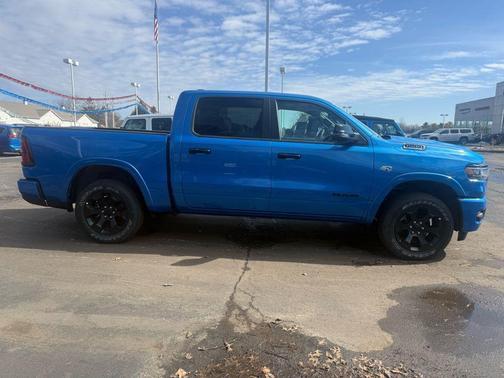 Hydro Blue Pearlcoat 2026 RAM 1500 Big Horn/Lone Star
