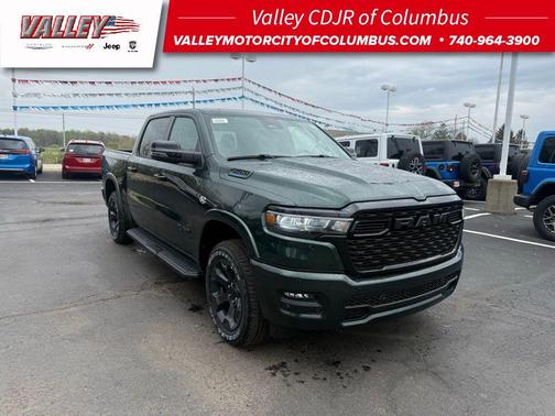 Serrano Green Metallic 2026 RAM 1500 Big Horn/Lone Star