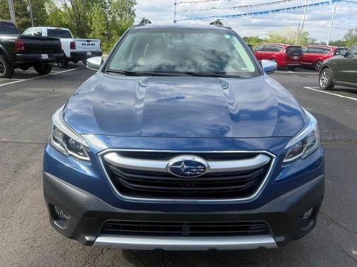 Abyss Blue Pearl 2022 Subaru Outback Touring