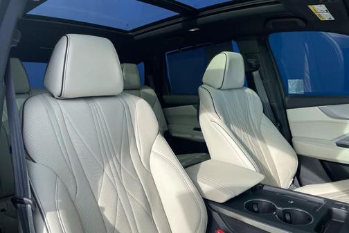 2025 Acura MDX w/A-Spec Advance Package