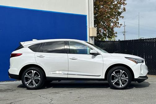 2023 Acura RDX Advance Package