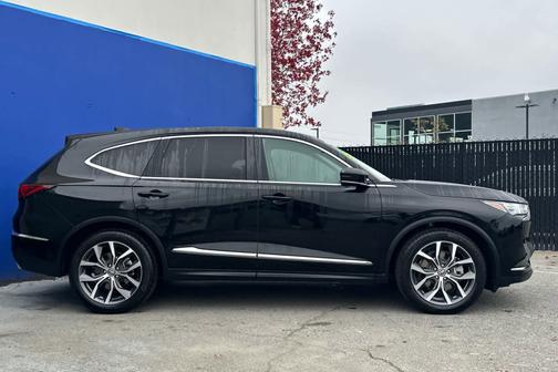 2023 Acura MDX 