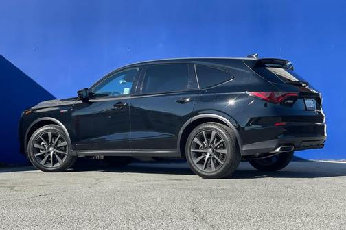 2025 Acura MDX 