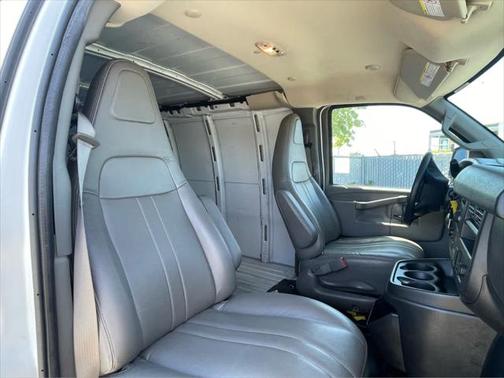 2020 Chevrolet Express 2500 RWD 2500 Extended Wheelbase WT