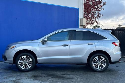 2017 Acura RDX Advance Package