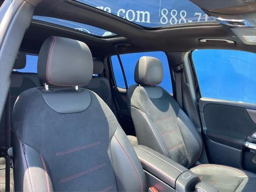 2022 Mercedes-Benz GLB 250 4MATIC