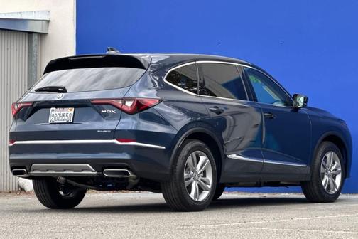 2025 Acura MDX Standard
