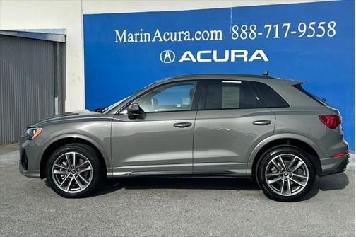 2022 Audi Q3 45 S line Premium