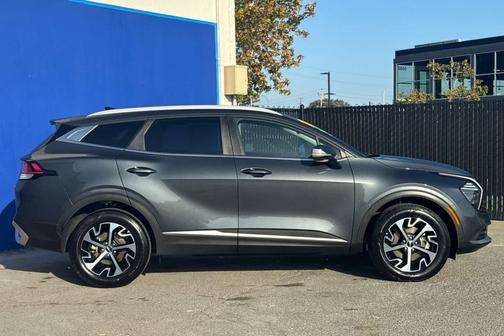 2025 Kia Sportage Hybrid EX