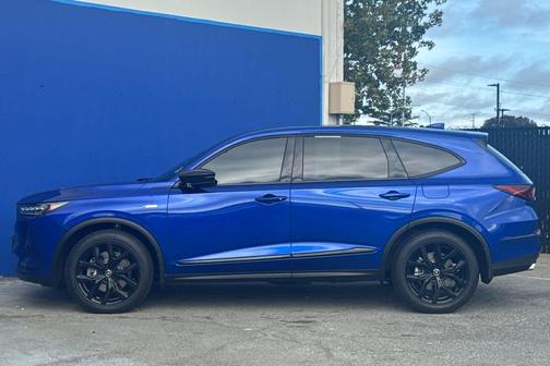 2023 Acura MDX w/A-Spec Package