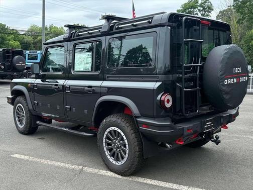 2025 INEOS Grenadier Fieldmaster