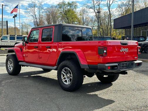 2020 Jeep Gladiator Overland