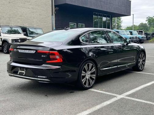 2023 Volvo S90 B6 Ultimate