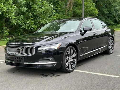 2023 Volvo S90 B6 Ultimate