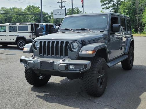 Sting-Gray Clearcoat 2021 Jeep Wrangler Unlimited Sahara