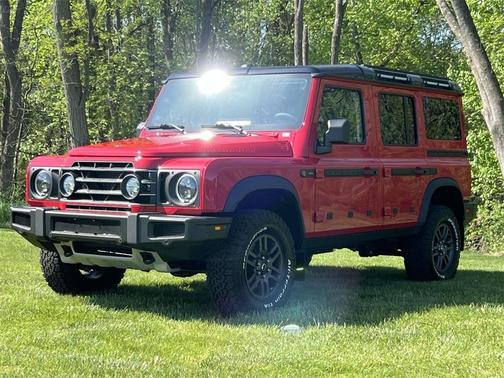 2025 INEOS Grenadier AWD