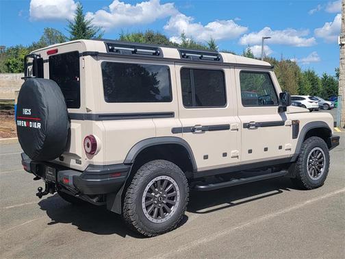 2025 INEOS Grenadier Fieldmaster Edition