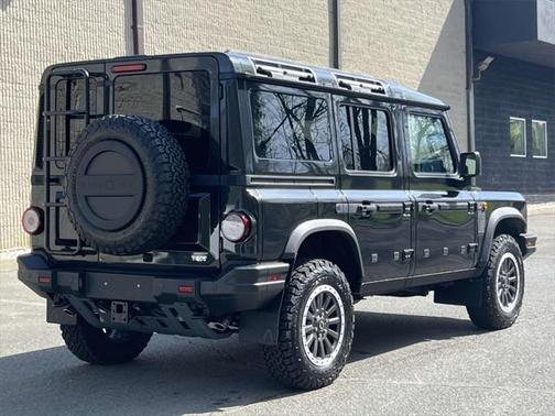 2025 INEOS Grenadier Fieldmaster
