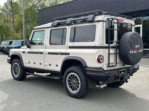 2025 INEOS Grenadier Fieldmaster