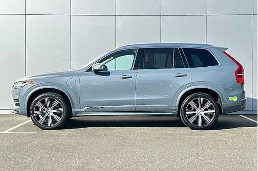 2023 Volvo XC90 Plus