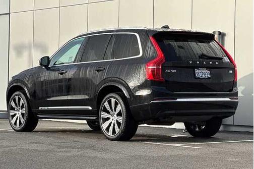 2024 Volvo XC90 Plus