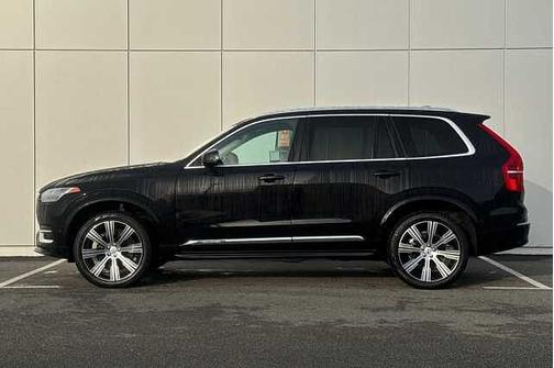 2024 Volvo XC90 Plus