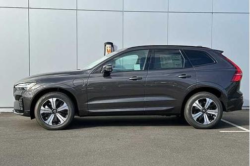 2025 Volvo XC60 Core