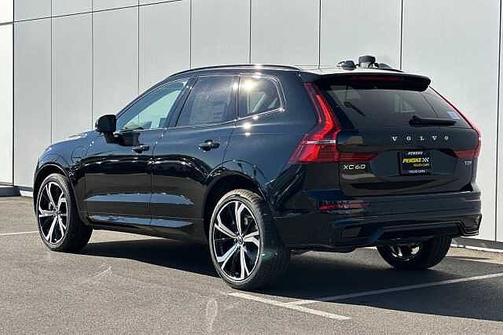 2025 Volvo XC60 Plug-In Hybrid Ultra