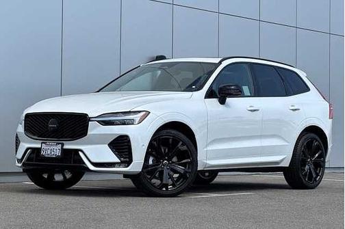 Crystal White 2026 Volvo XC60 Ultra