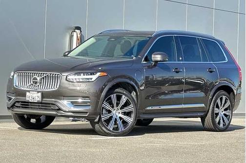 2024 Volvo XC90 Plus