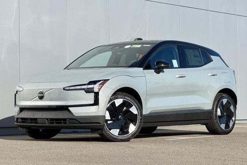 Vapour Grey Metallic 2026 Volvo EX30 Plus Twin Motor Performance, Fully electric