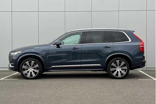 2024 Volvo XC90 Plus