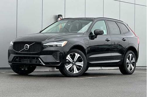2025 Volvo XC60 Plug-In Hybrid Core
