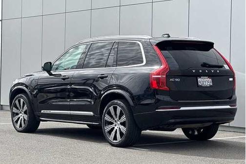 2023 Volvo XC90 Plus