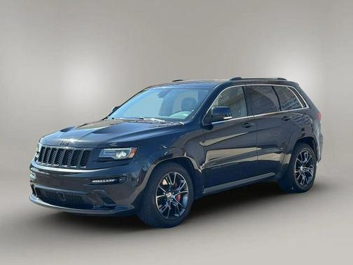 Brilliant Black Crystal Pearlcoat 2014 Jeep Grand Cherokee SRT