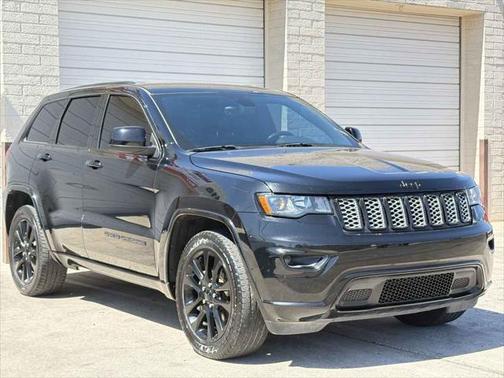 2018 Jeep Grand Cherokee Altitude