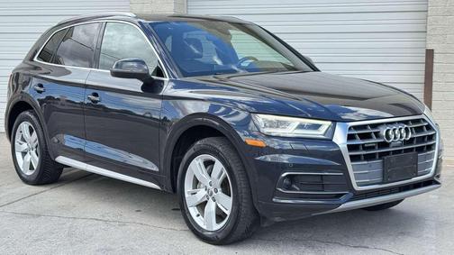 2019 Audi Q5 45 Premium