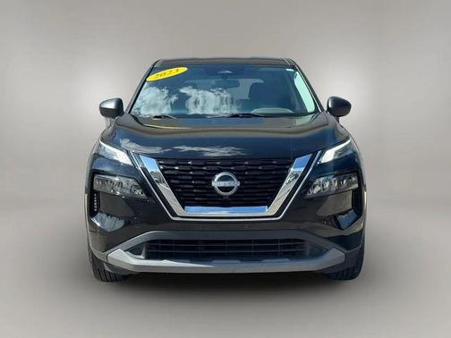 Super Black 2023 Nissan Rogue S