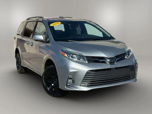 2020 Toyota Sienna Limited Premium