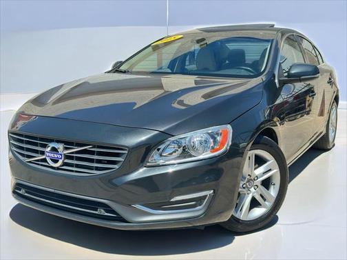 2015 Volvo S60 T5 Platinum