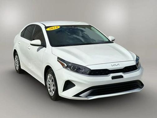 2024 Kia Forte LX