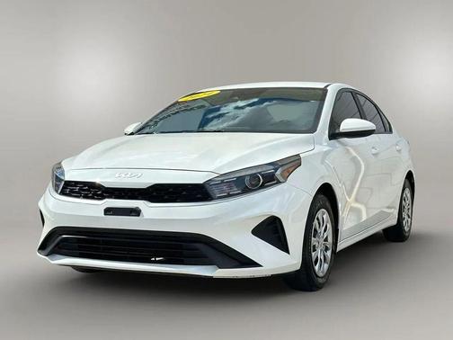 2024 Kia Forte LX