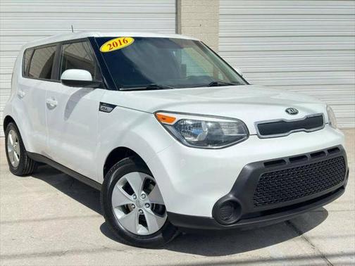 2016 Kia Soul Base