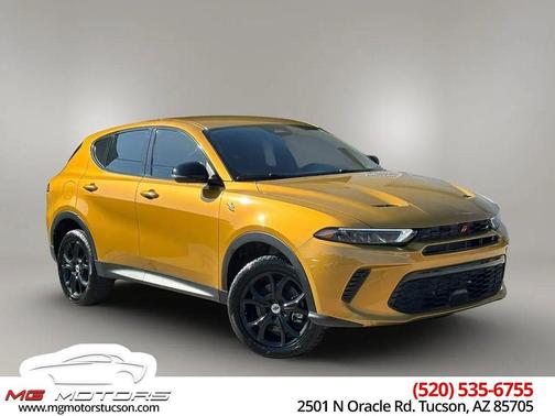 Acapulco Gold 2024 Dodge Hornet GT AWD